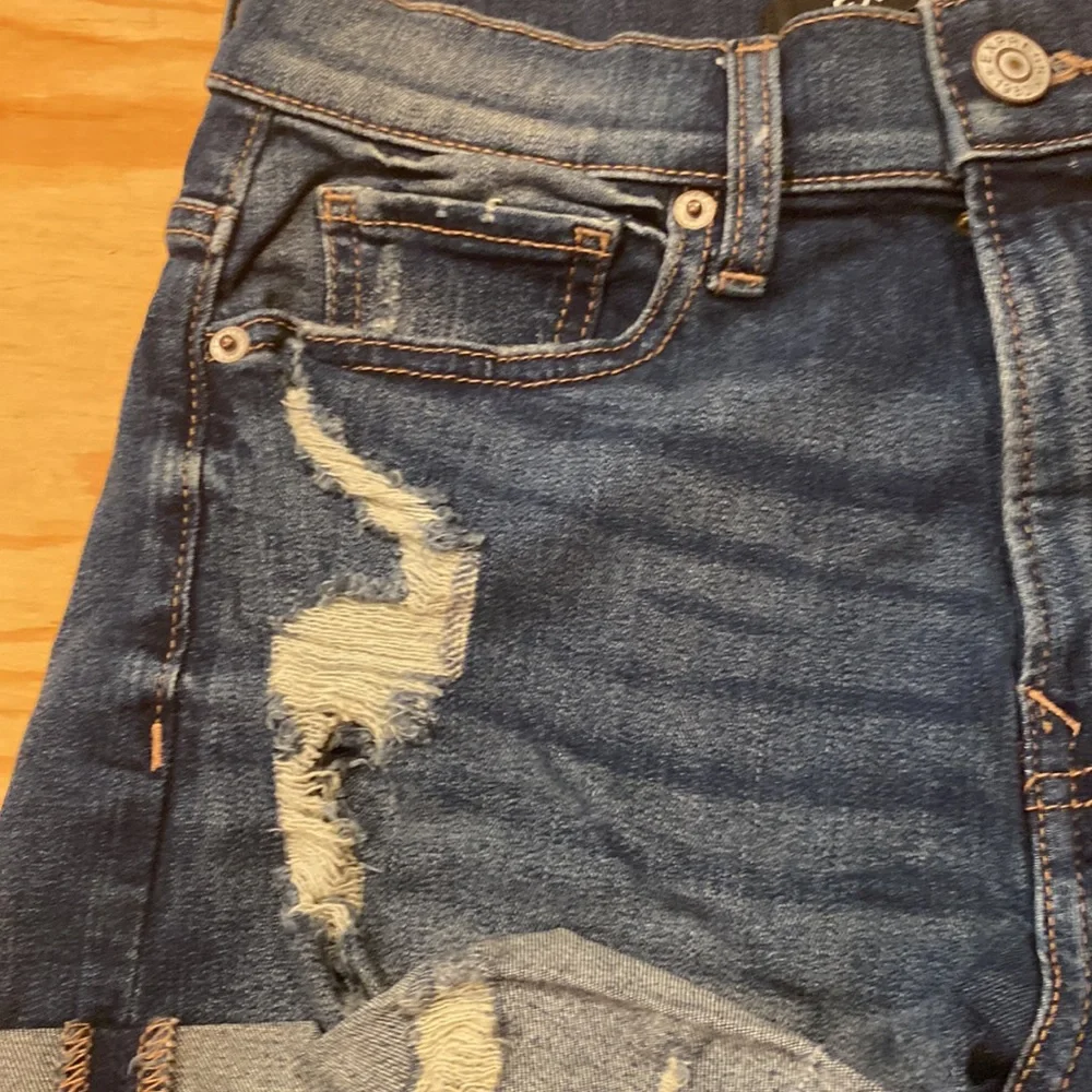 Express ripped dark  denim shorts, cuffed hem